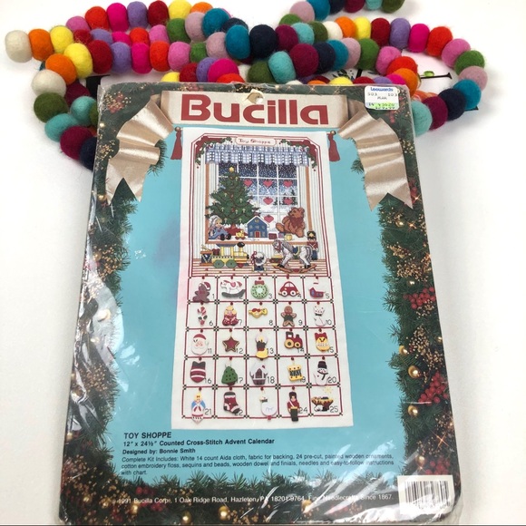 Crafts Bucilla TOY SHOPPE Christmas Advent Calendar Counted Cross